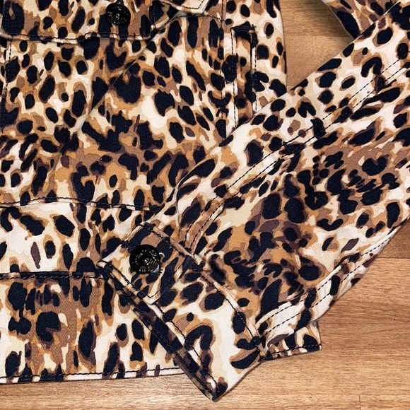 Leopard Print Jean Jacket Black and Brown  Women's Size M - LULAROE  Kenny - Picture 9 of 10